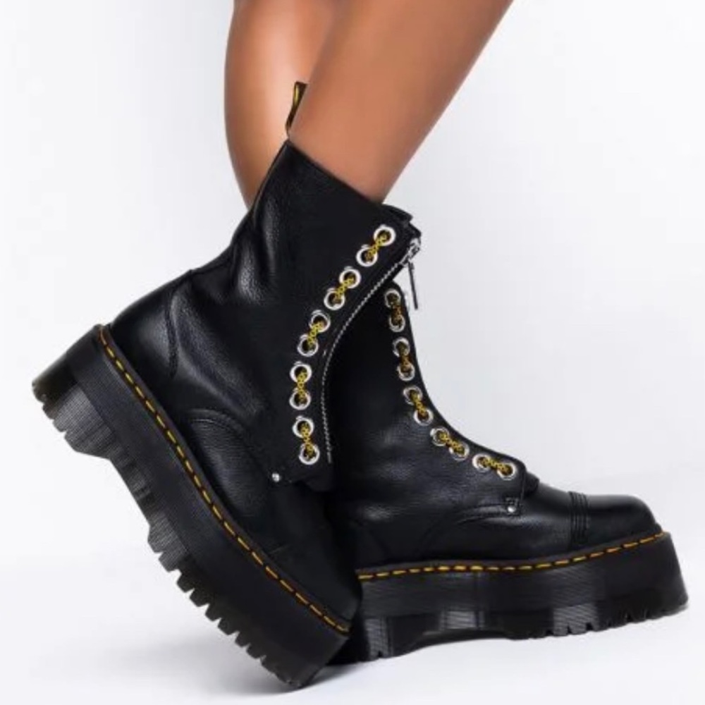 New Dr. Martens Hi Sinclair Max Platform Boots - Picture 2 of 12
